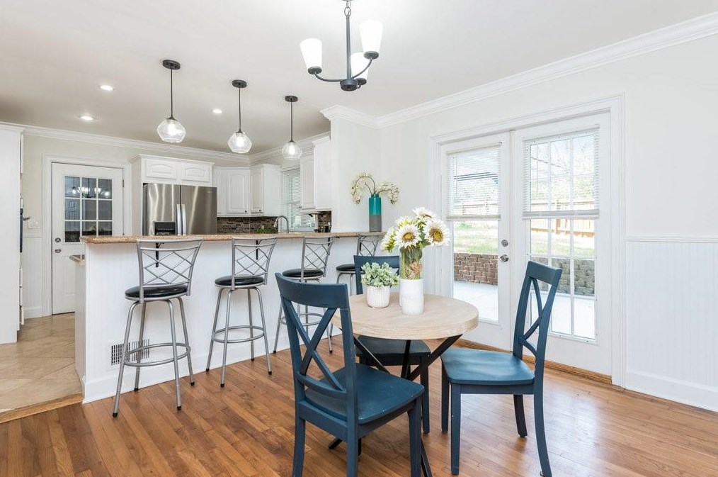 621 Heathmoor Pl, Decatur GA  30032-1707 exterior