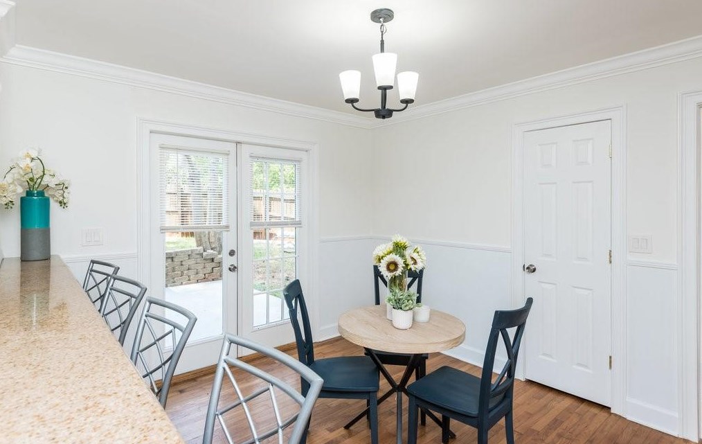 621 Heathmoor Pl, Decatur GA  30032-1707 exterior