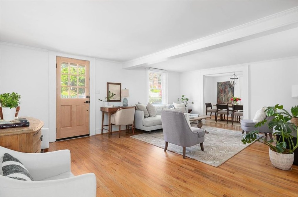 216 Lucerne St, Decatur GA  30030-1802 exterior