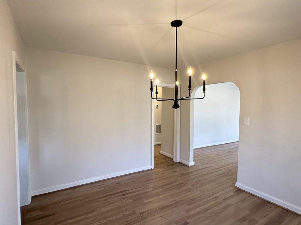 70 Leathers Cir, Atlanta GA  30314-2142 exterior