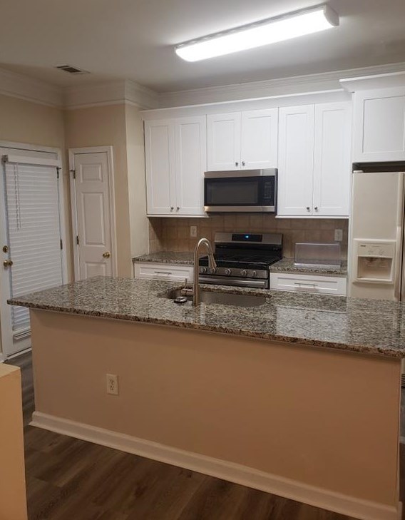 963 Abbey Park Way, Lawrenceville GA  30044-3377 exterior