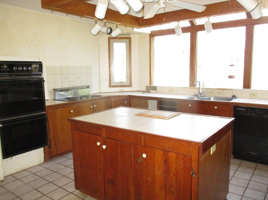 445 Ward Ridge Rd, Big Canoe GA  30143-6626 exterior