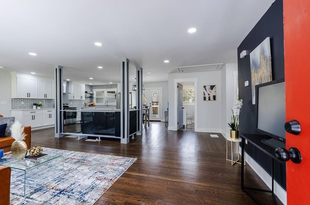 2165 Glendale Dr, Decatur GA  30032-5809 exterior