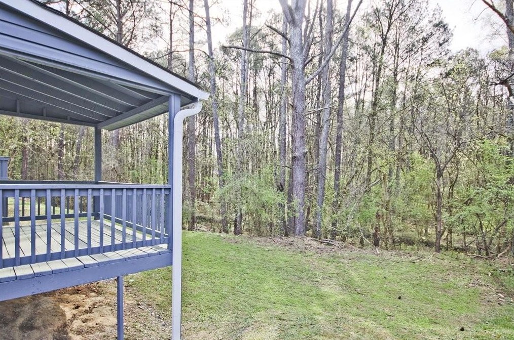 551 Utoy Cir, Atlanta GA  30331-4335 exterior