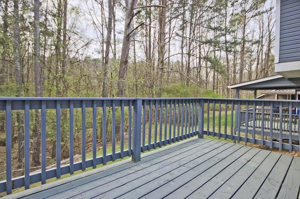 551 Utoy Cir, Atlanta GA  30331-4335 exterior