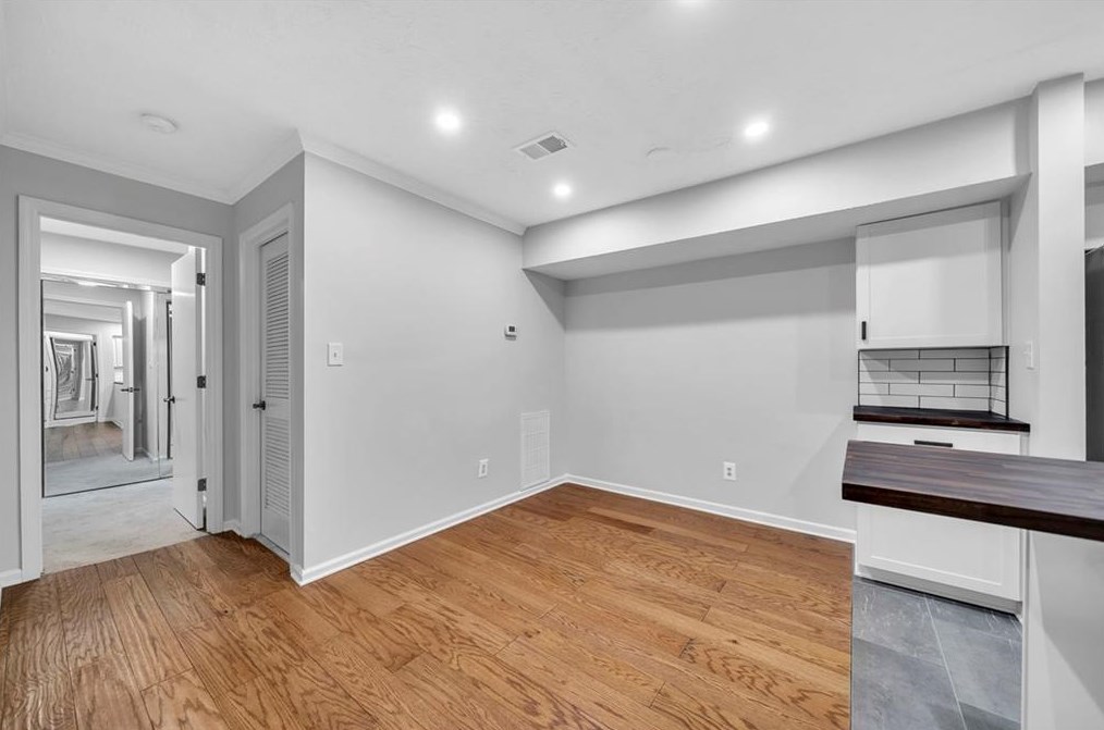 2041 Brian Way, Decatur GA  30033-3824 exterior