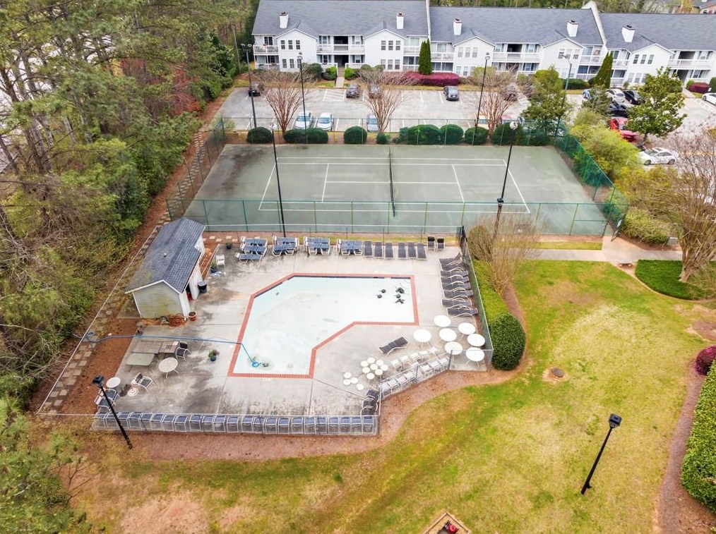 2041 Brian Way, Decatur GA  30033-3824 exterior