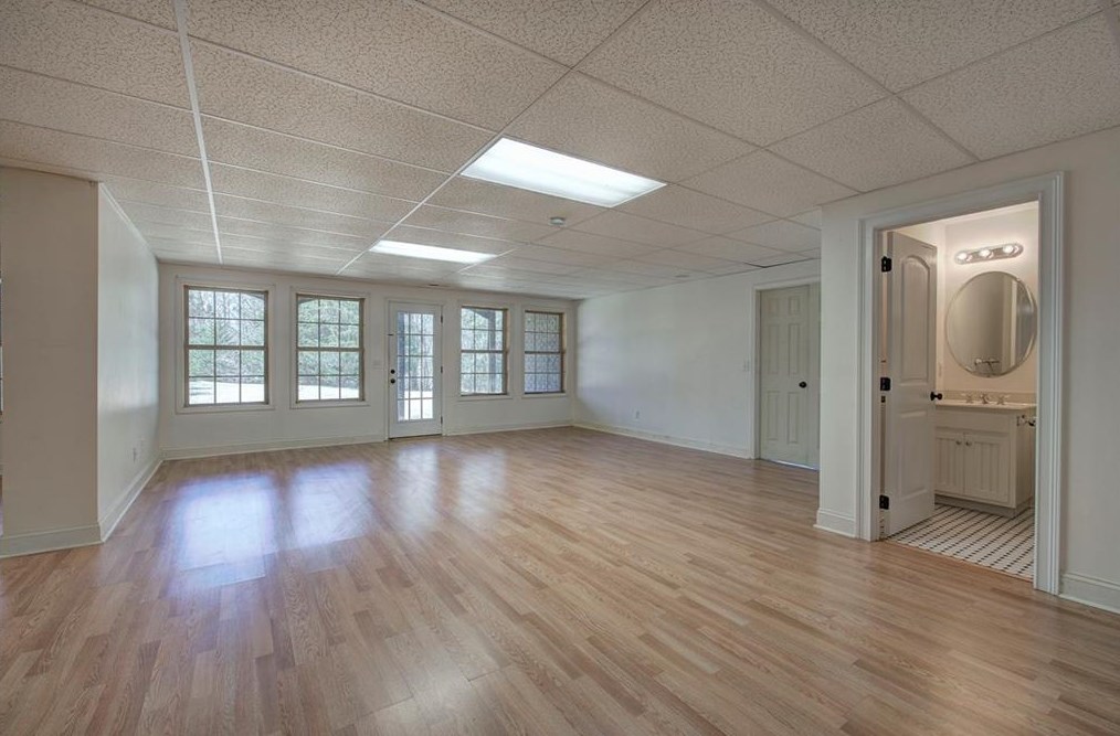 266 Fox Den Dr, Calhoun GA 30701-9568 exterior