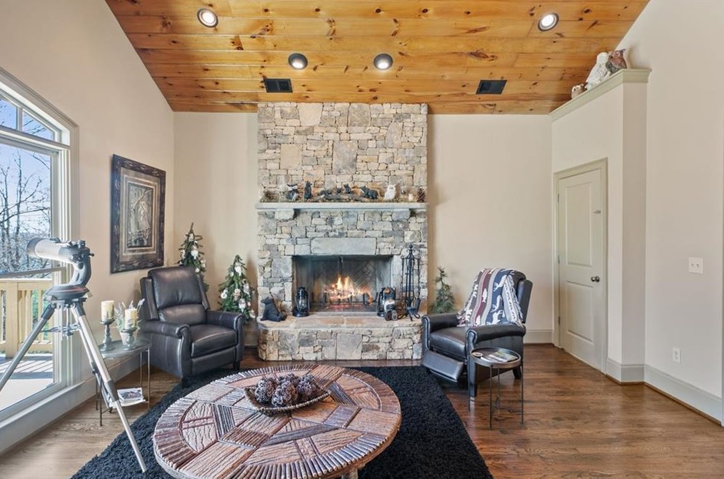 1105 Valley View Dr, Big Canoe GA  exterior
