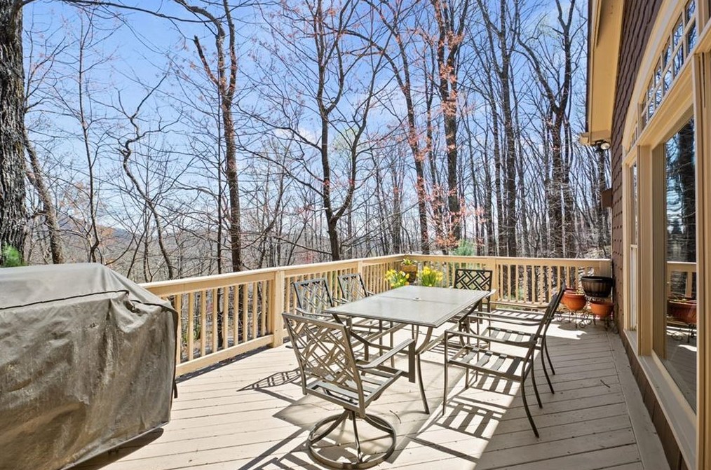 1105 Valley View Dr, Big Canoe GA  exterior