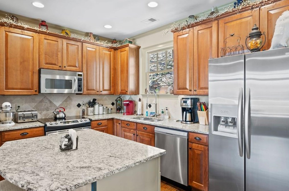 1105 Valley View Dr, Big Canoe GA  exterior