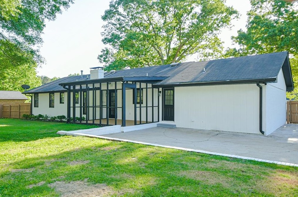 1670 Christian Cir, Conyers GA 30013-5203 exterior