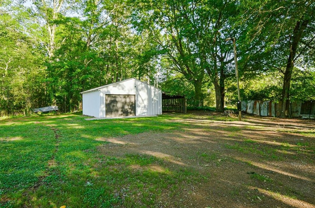 1670 Christian Cir, Conyers GA 30013-5203 exterior