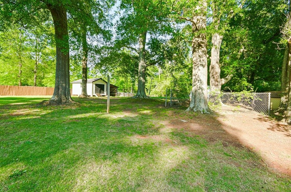 1670 Christian Cir, Conyers GA 30013-5203 exterior