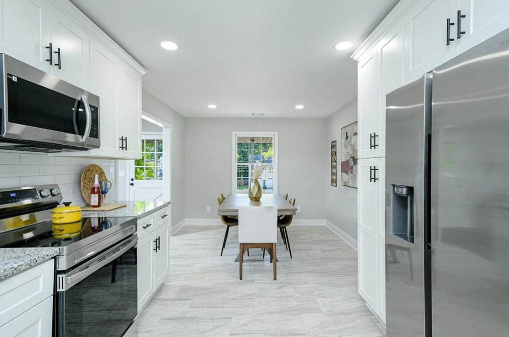 1670 Christian Cir, Conyers GA 30013-5203 exterior