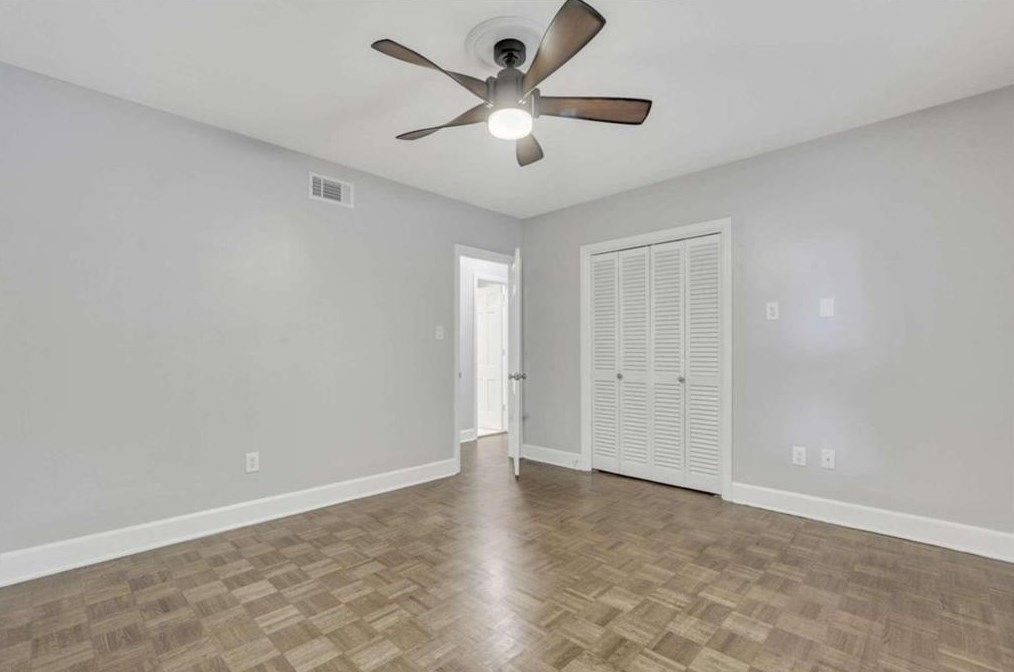 6 65 St, Savannah GA  31405-5207 exterior