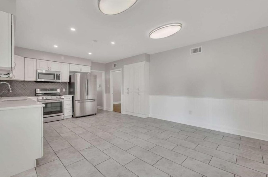 6 65 St, Savannah GA  31405-5207 exterior