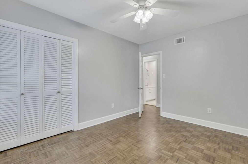 6 65 St, Savannah GA  31405-5207 exterior