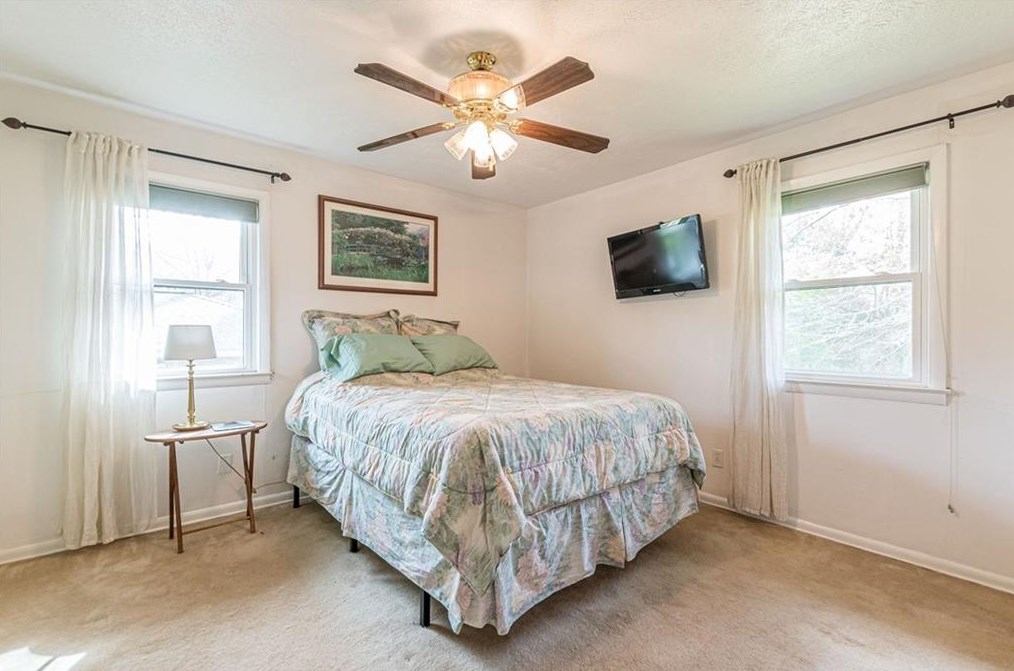 2803 Mount Olive Dr, Decatur GA  30033-3024 exterior