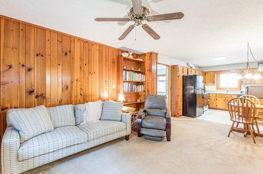 2803 Mount Olive Dr, Decatur GA  30033-3024 exterior