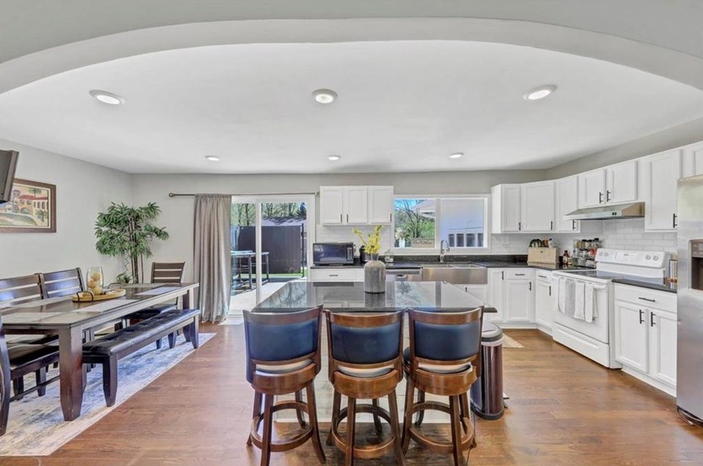 2047 Silver Creek Dr, Austell GA  30168-5058 exterior