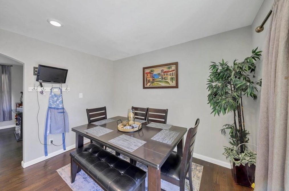 2047 Silver Creek Dr, Austell GA  30168-5058 exterior