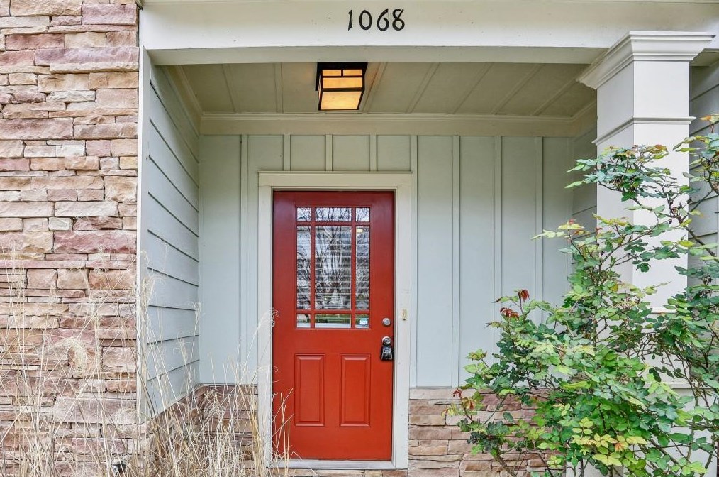 1068 Village Dr, Decatur GA  30032-2455 exterior