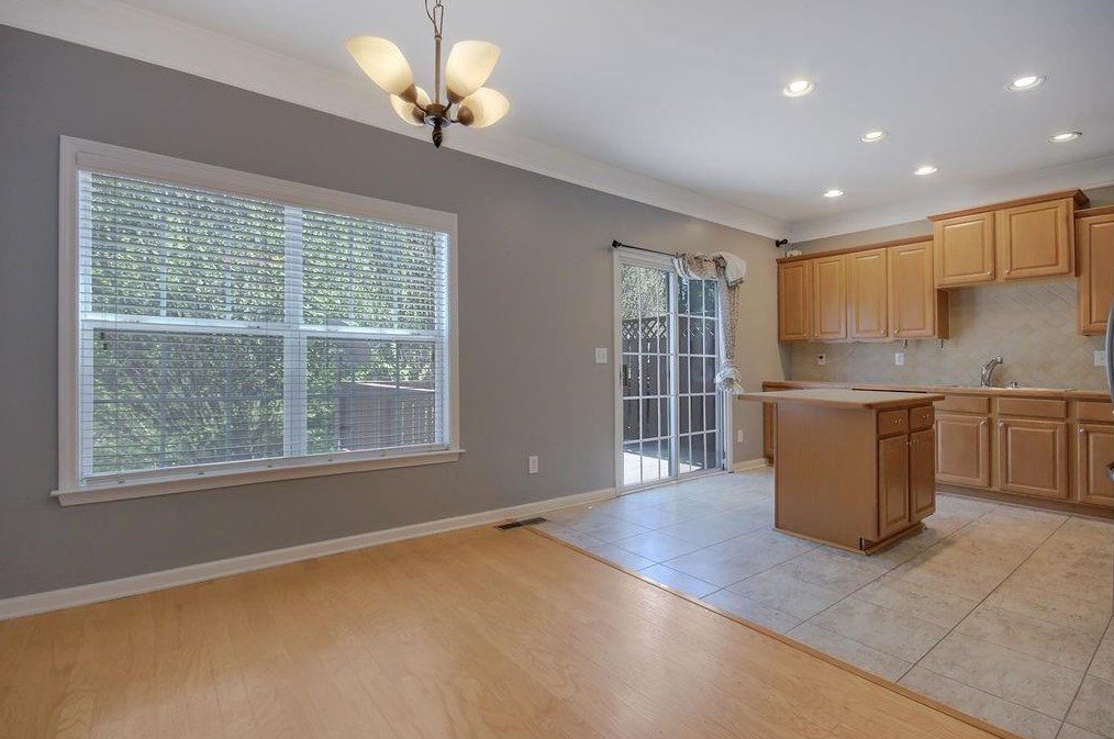 5141 Wellsley Bnd, Alpharetta GA  30005-5067 exterior