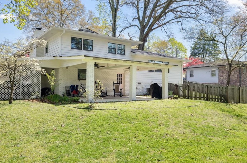 205 Pamela St, Marietta GA  30064-2161 exterior