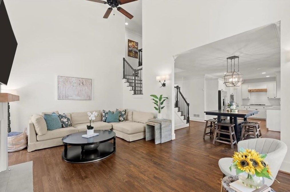 3013 Ranch Rd, Atlanta GA  30339-3728 exterior