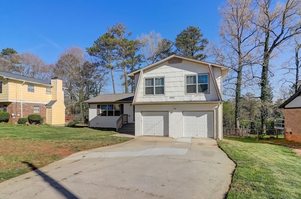 2320 Aurie Dr, Decatur GA  30034-2913 exterior