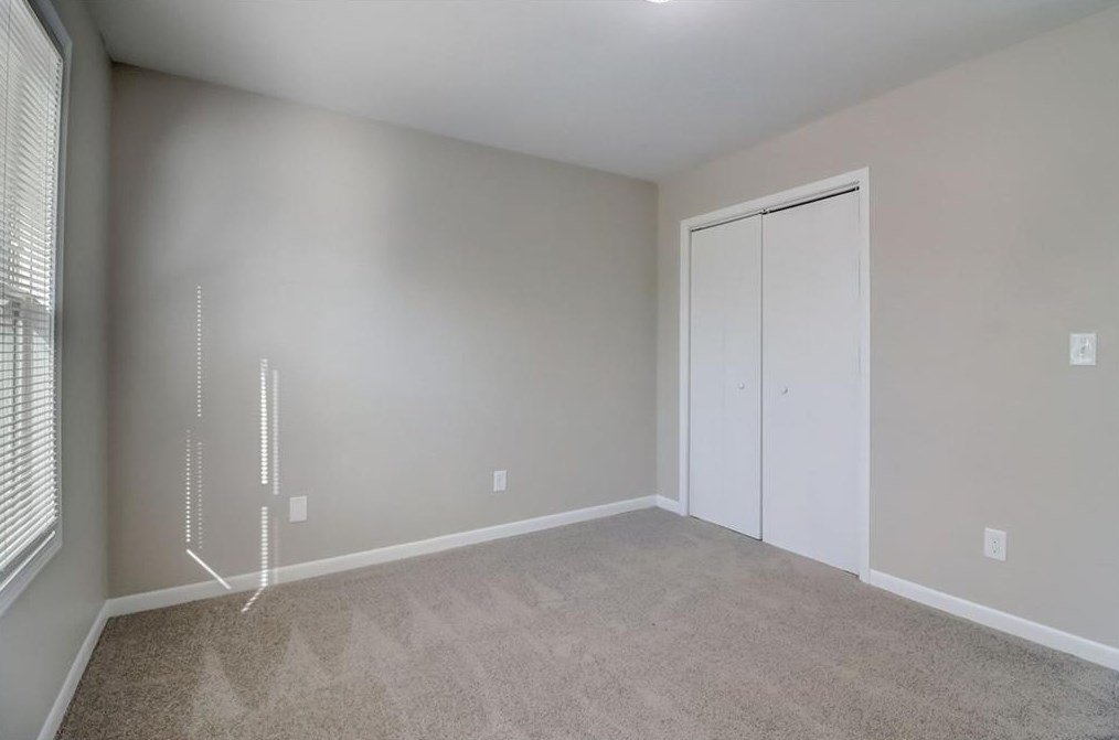 2320 Aurie Dr, Decatur GA  30034-2913 exterior