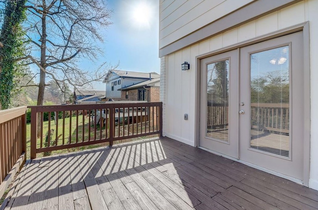 2320 Aurie Dr, Decatur GA  30034-2913 exterior