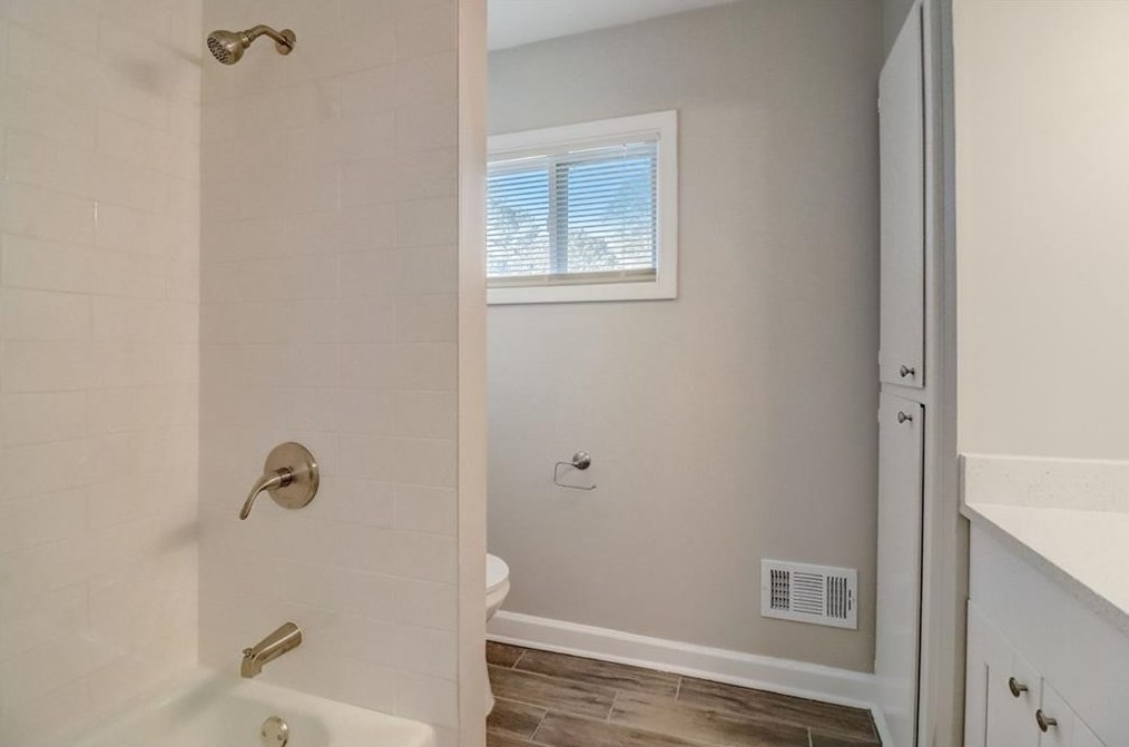 2320 Aurie Dr, Decatur GA  30034-2913 exterior