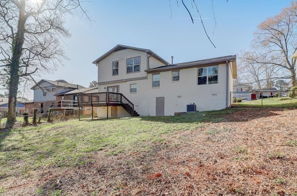 2320 Aurie Dr, Decatur GA  30034-2913 exterior