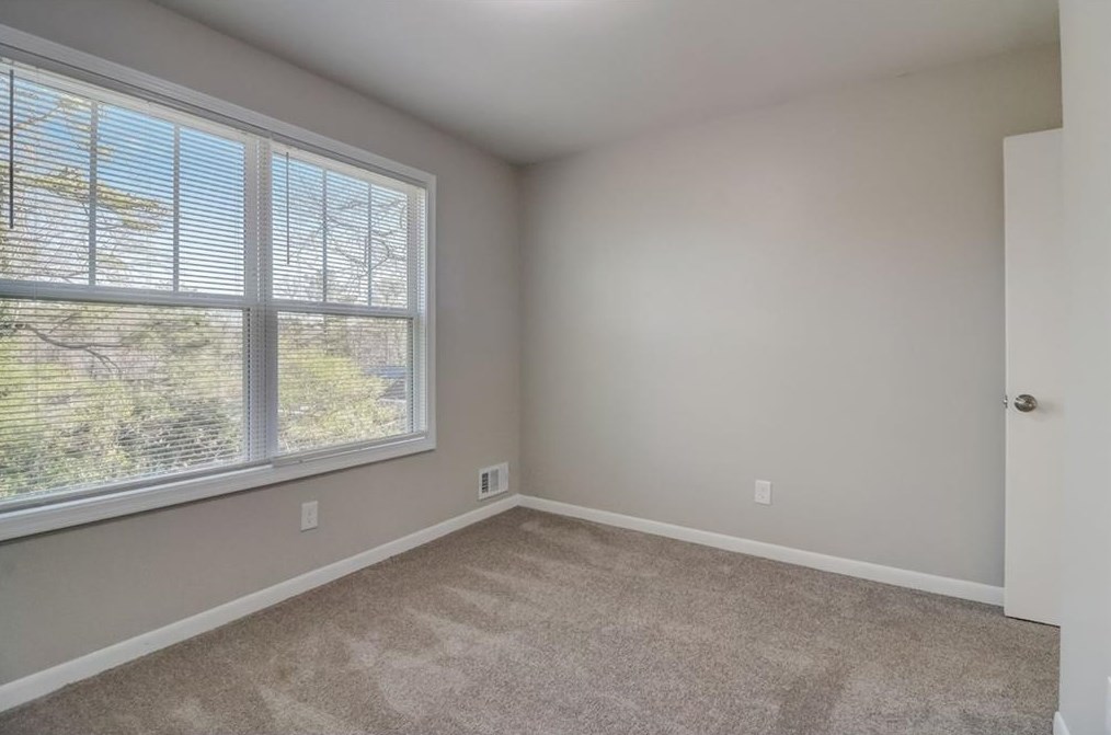 2320 Aurie Dr, Decatur GA  30034-2913 exterior