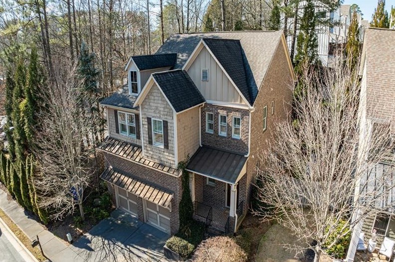 316 Vly Brk Way, Atlanta GA 30319-5241 exterior