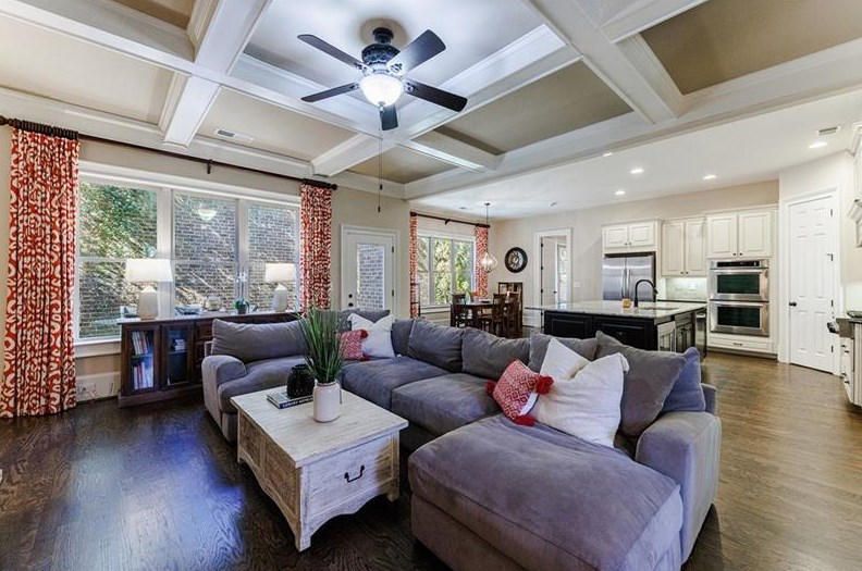 316 Vly Brk Way, Atlanta GA 30319-5241 exterior