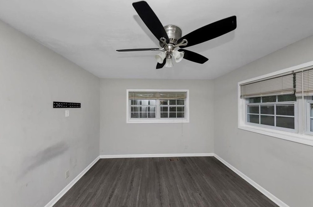 2592 Baker Rd, Atlanta GA 30318-6170 exterior