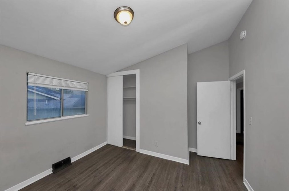 2592 Baker Rd, Atlanta GA 30318-6170 exterior