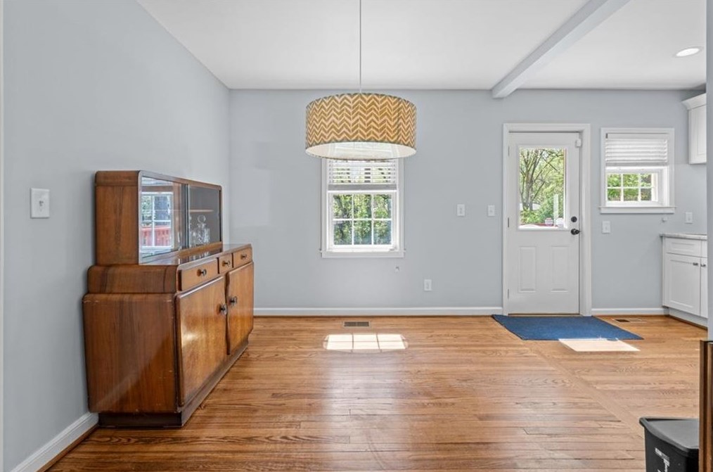 1901 Flat Shoals Rd, Atlanta GA  30316-2803 exterior