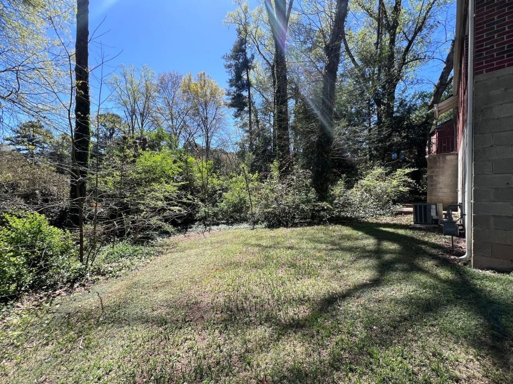 2317 Vistamont Dr, Decatur GA  30033-4705 exterior