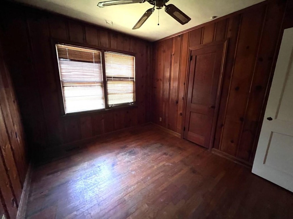 2317 Vistamont Dr, Decatur GA  30033-4705 exterior