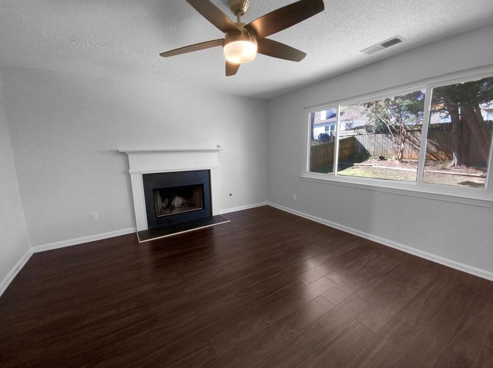 2339 Wavetree Ln, Acworth GA  30101-6211 exterior