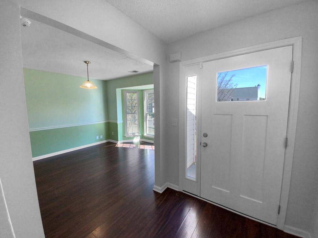 2339 Wavetree Ln, Acworth GA  30101-6211 exterior
