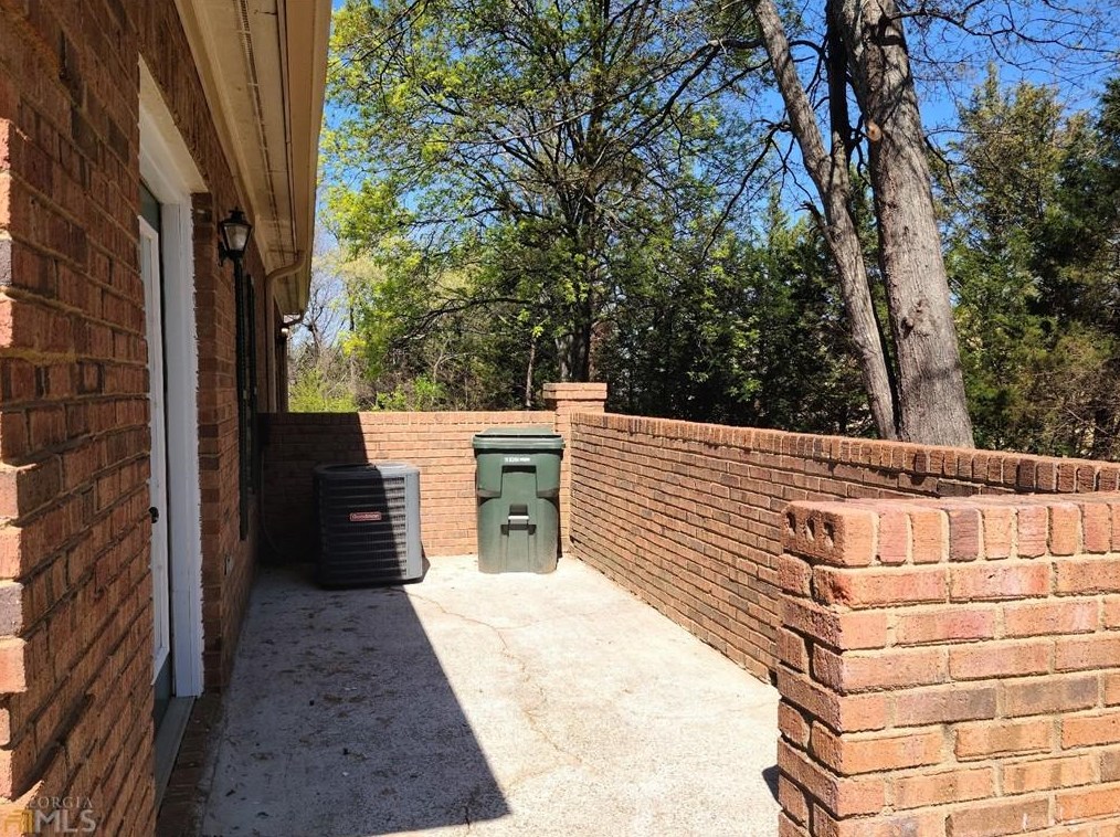 1462 Big Bear Cv, Conyers GA  30012-4769 exterior