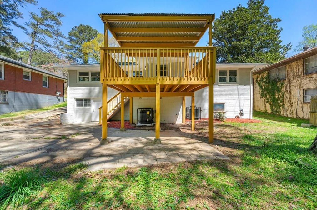 1805 Brewer Blvd, Atlanta GA  30310-4907 exterior