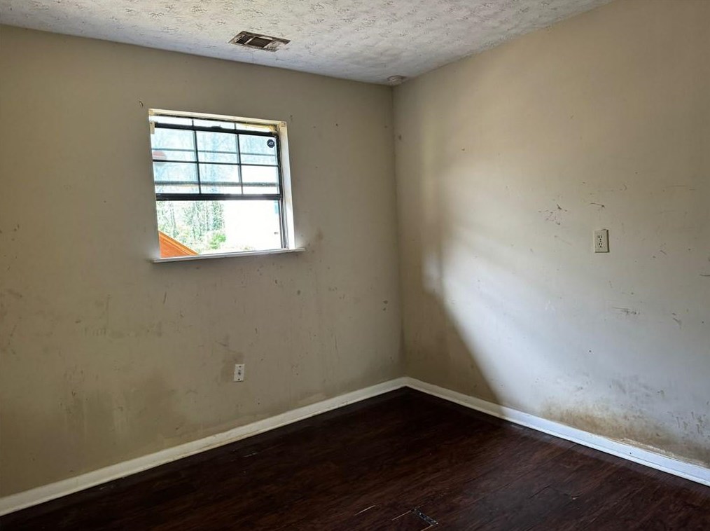 2806 Oxford Dr, Decatur GA 30034-1049 exterior