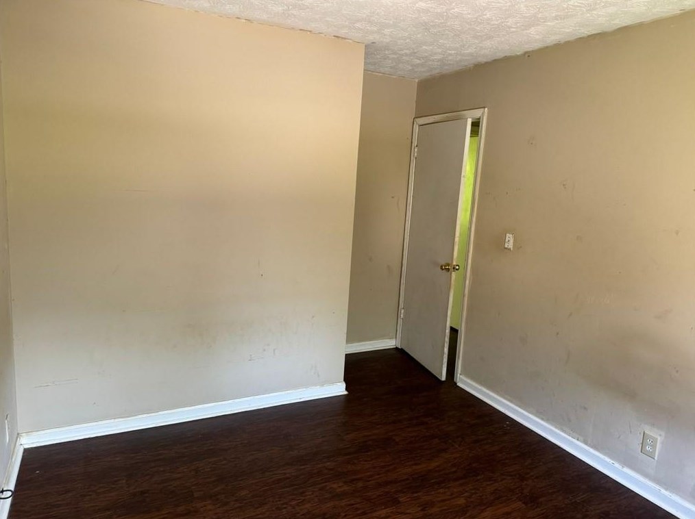 2806 Oxford Dr, Decatur GA 30034-1049 exterior