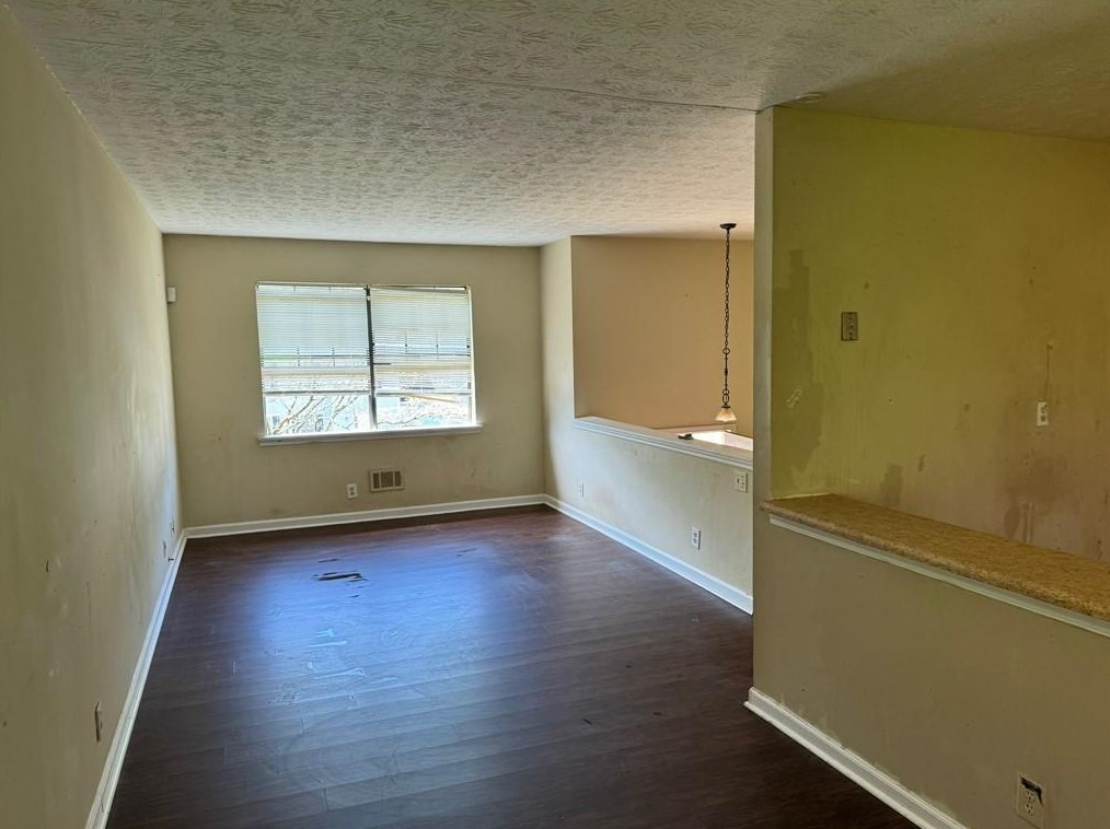 2806 Oxford Dr, Decatur GA 30034-1049 exterior